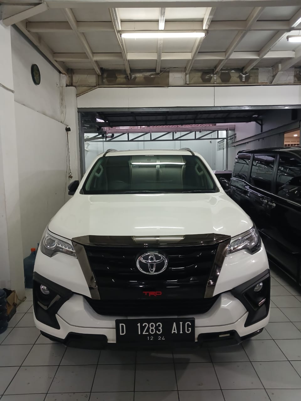 2019 Toyota Fortuner VRZ 4X2 TRD 2.4L AT VRZ 4X2 TRD 2.4L AT bekas