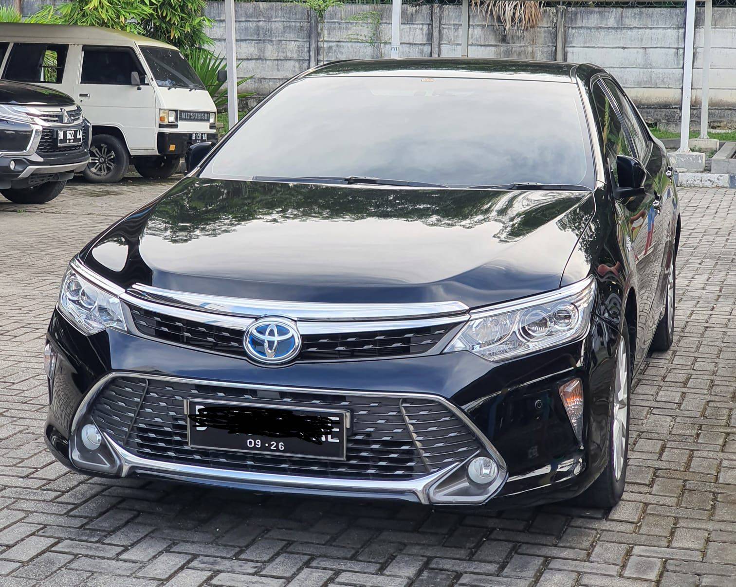 2016 Toyota Camry Hybrid 2.5 HV Bekas