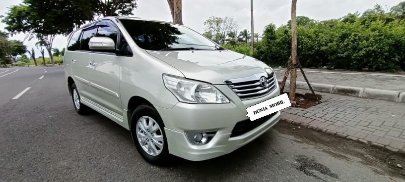 2013 Toyota Kijang Innova 2013 Toyota Kijang Innova