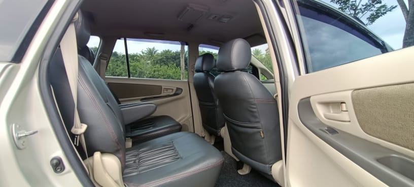 2013 Toyota Kijang Innova 2013 Toyota Kijang Innova