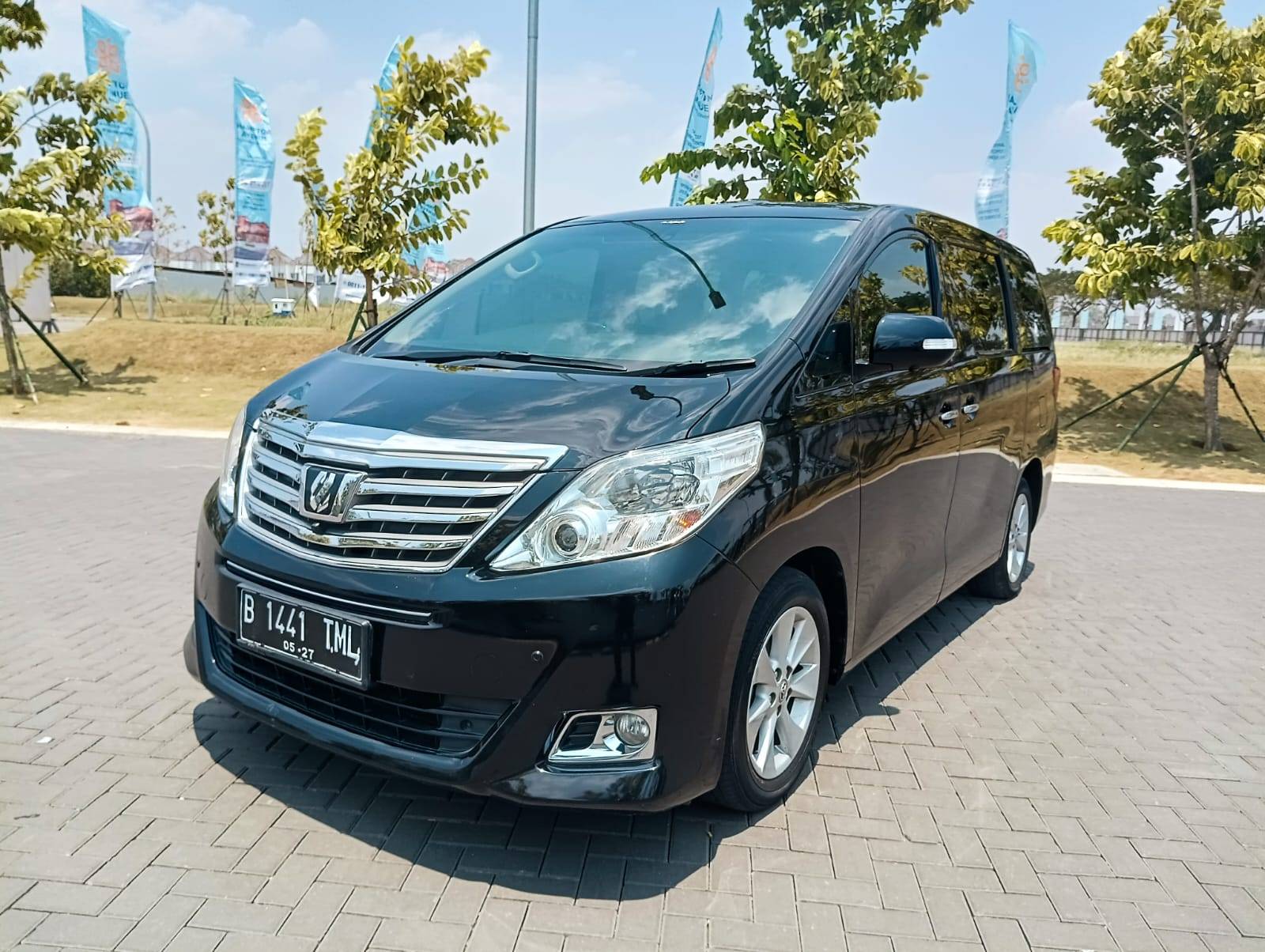 2014 Toyota Alphard 2.5L G CVT 2.5L G CVT tua