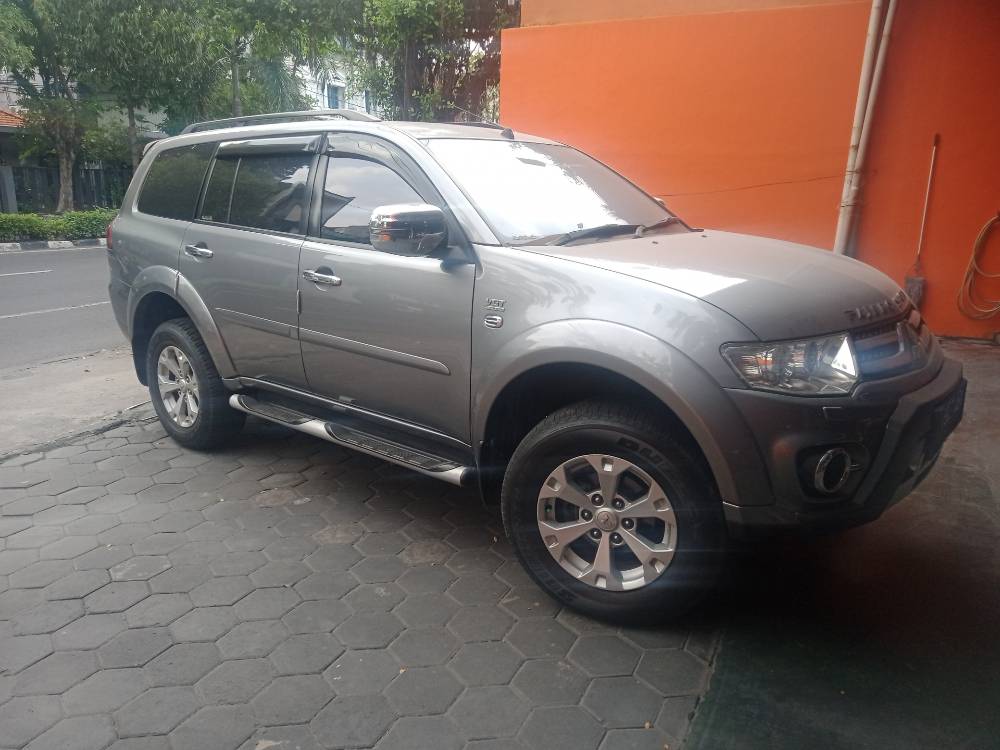 Used 2014 Mitsubishi Pajero Sport  2.5L HP 4X2 AT 2.5L HP 4X2 AT