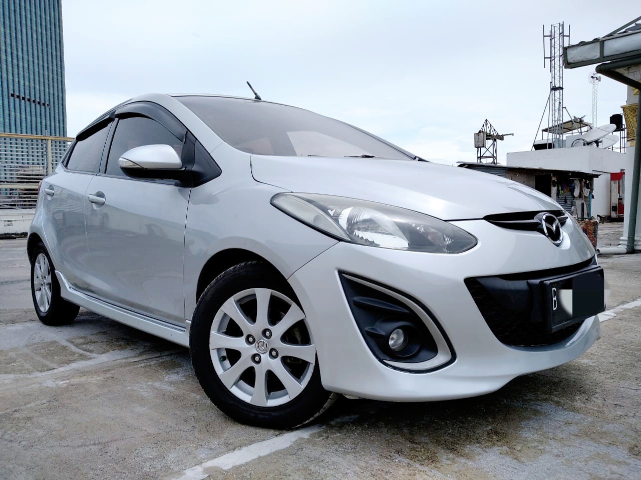 Second Hand 2013 Mazda 2 Hatchback Second Hand 2013 Mazda 2 Hatchback
