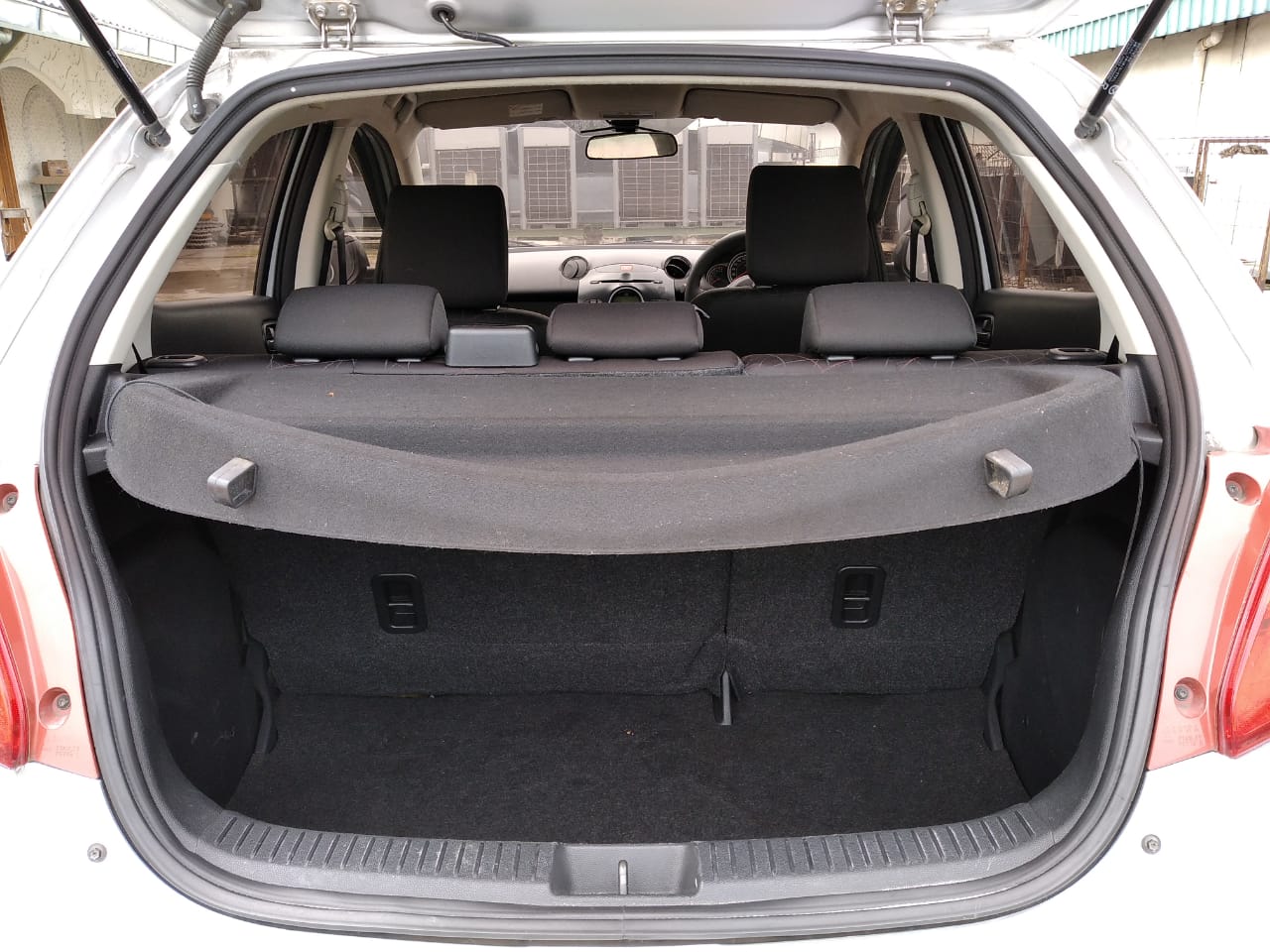 2013 Mazda 2 Hatchback 2013 Mazda 2 Hatchback