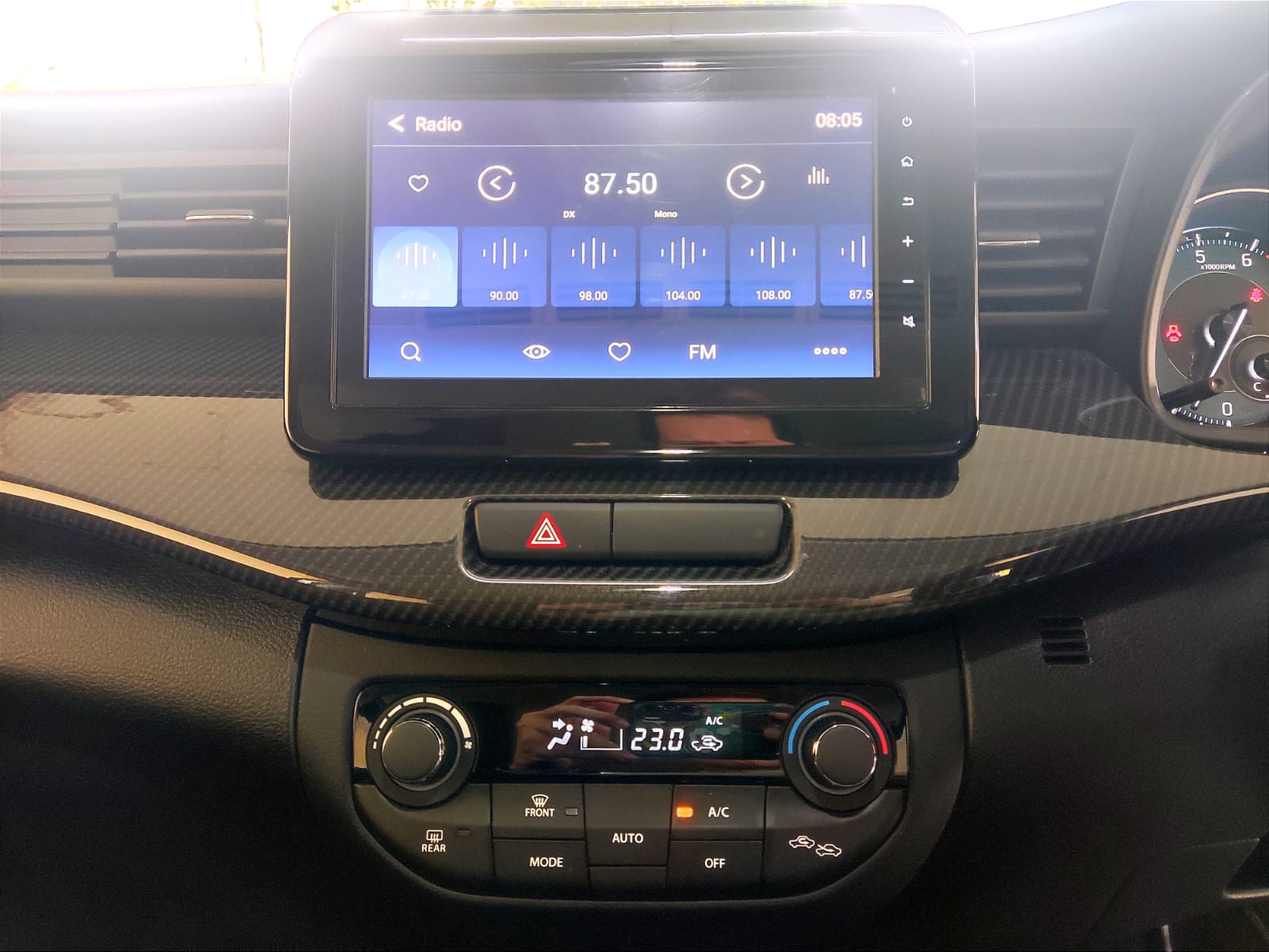 2023 Suzuki Ertiga Smart Hybrid 2023 Suzuki Ertiga Smart Hybrid