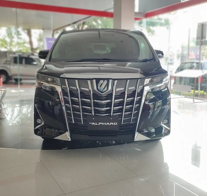 2023 Toyota Alphard Bekas 2023 Toyota Alphard Bekas