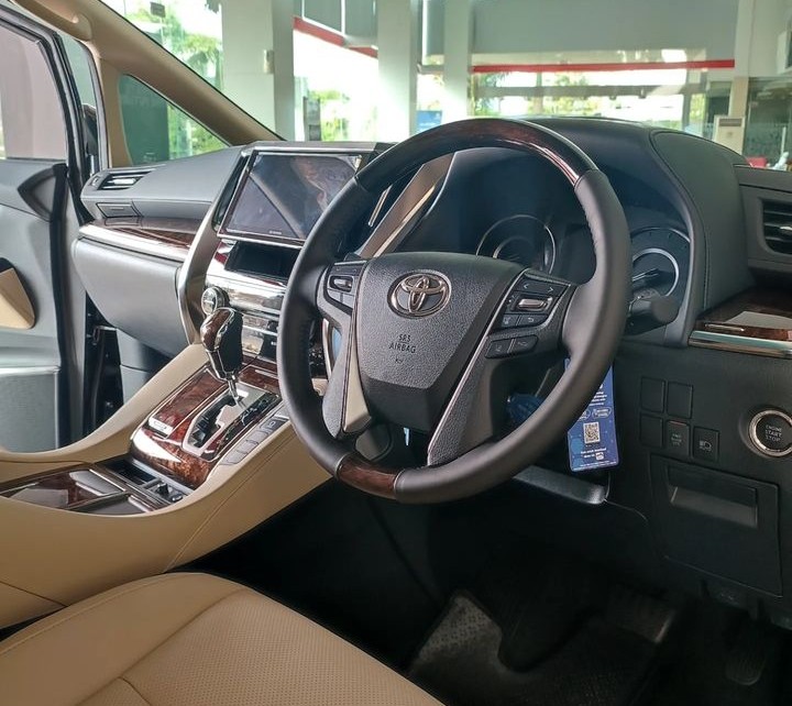 2023 Toyota Alphard 2023 Toyota Alphard