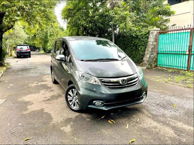 2014 Honda Freed Bekas 2014 Honda Freed Bekas