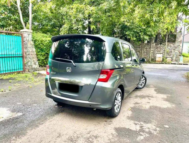 2014 Honda Freed 2014 Honda Freed