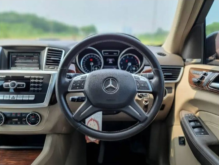 2014 Mercedes Benz ML-Class 2014 Mercedes Benz ML-Class