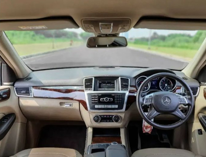 2014 Mercedes Benz ML-Class 2014 Mercedes Benz ML-Class