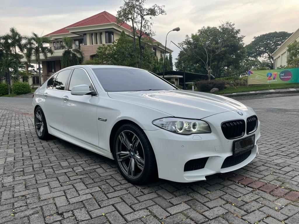 2013 BMW 5 Series Sedan  520i A/T F 10 Bekas 2013 BMW 5 Series Sedan  520i A/T F 10 Bekas