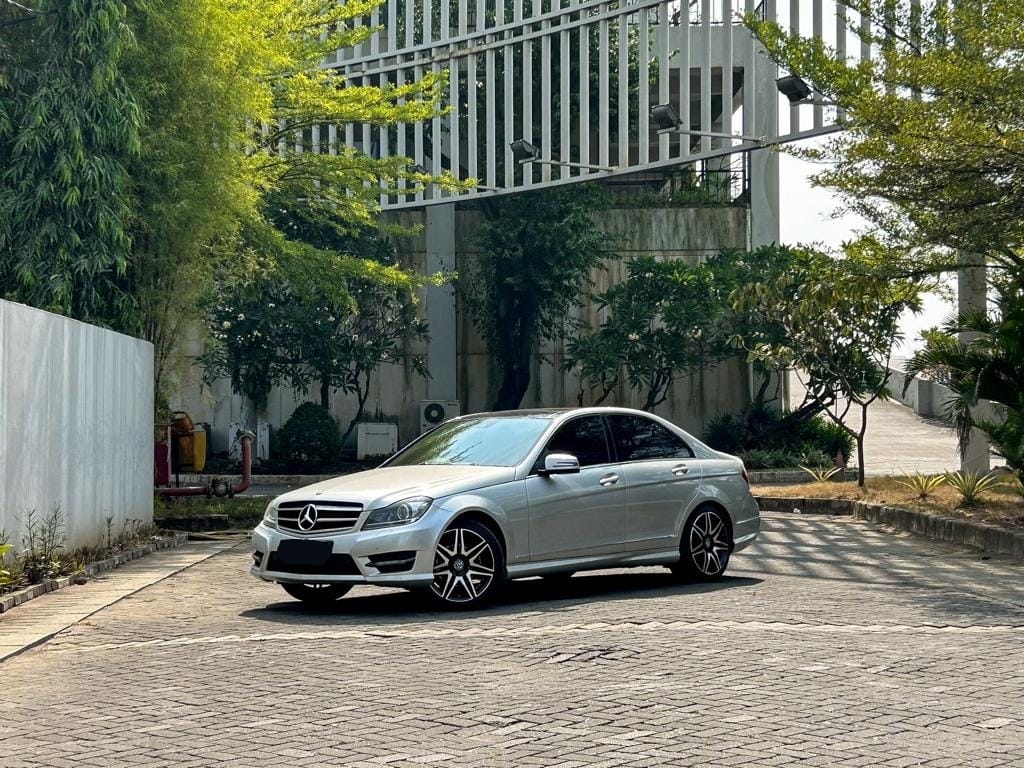 2013 Mercedes Benz C-Class  C250 Bekas 2013 Mercedes Benz C-Class  C250 Bekas