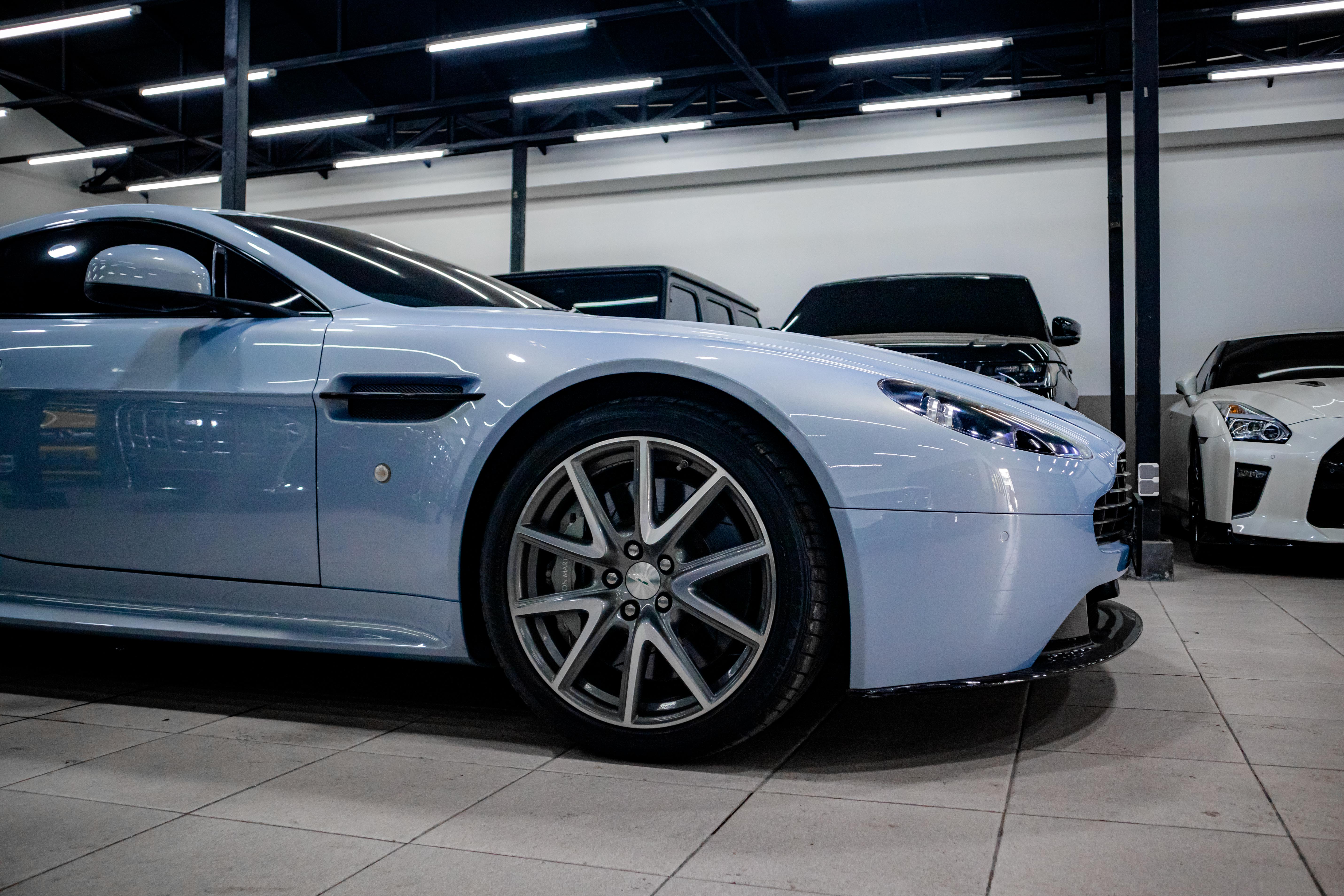 2011 Aston Martin Vantage Coupe AT 2011 Aston Martin Vantage Coupe AT