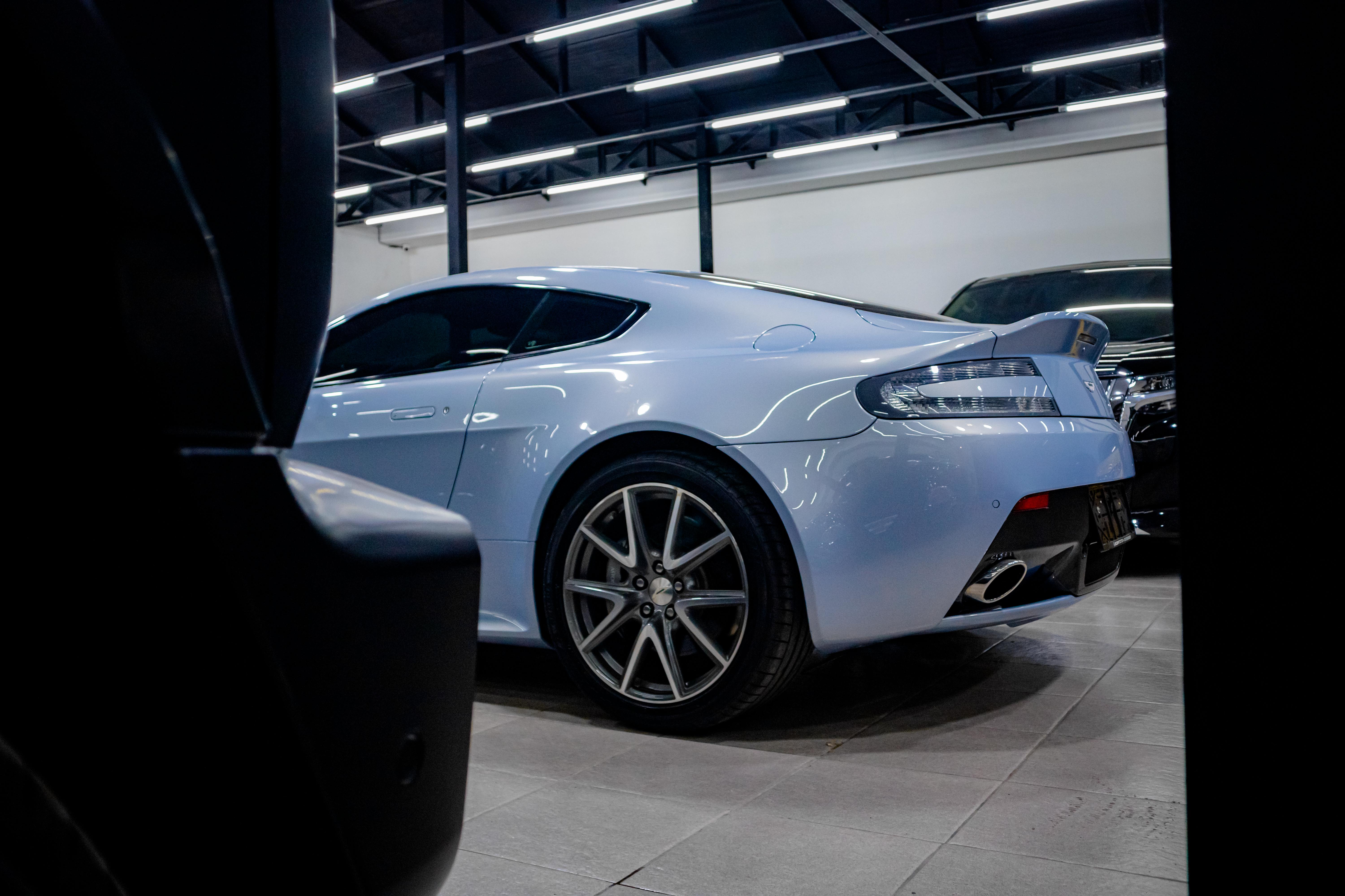 2011 Aston Martin Vantage Coupe AT 2011 Aston Martin Vantage Coupe AT