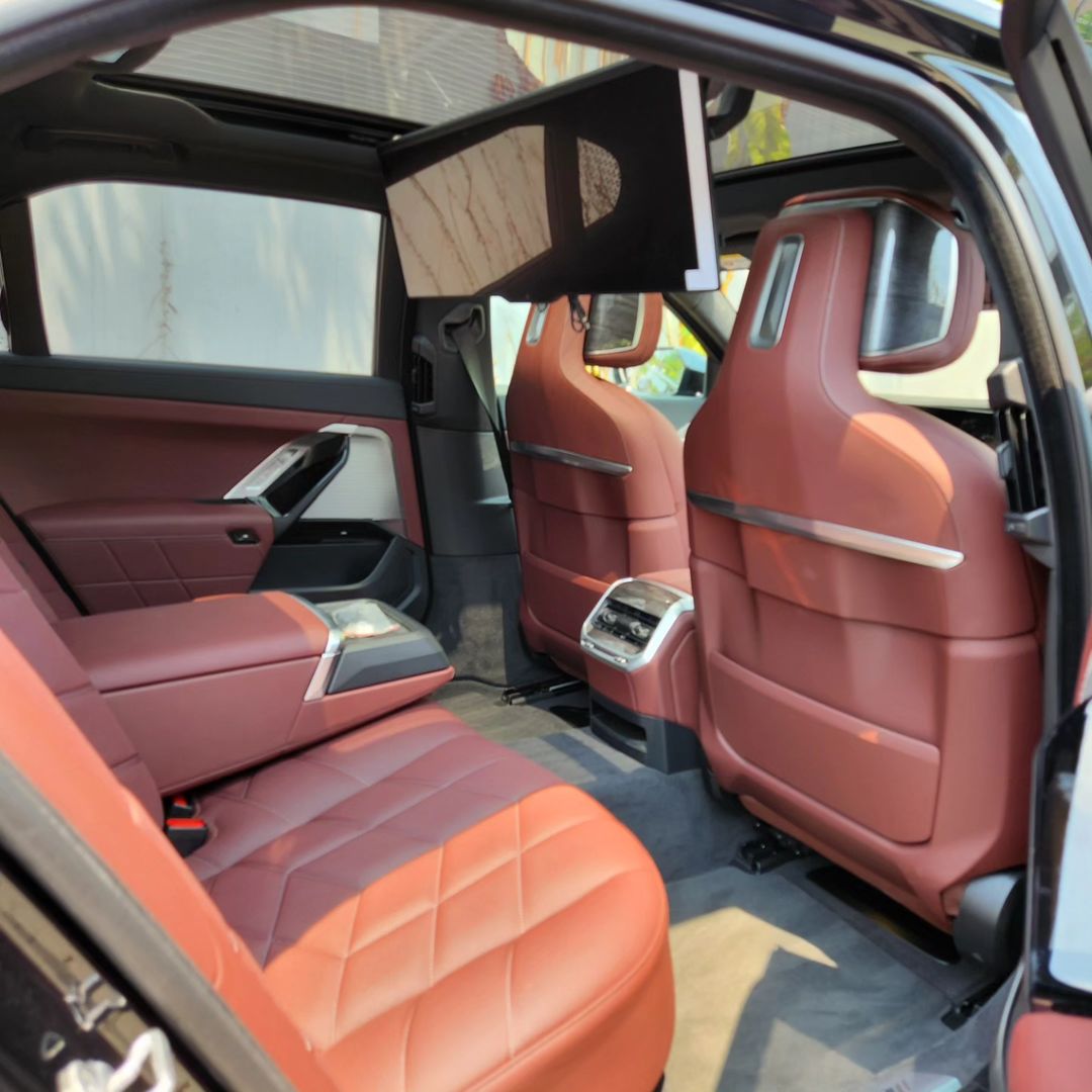 2023 BMW i7 xDrive60 Gran Lusso 2023 BMW i7 xDrive60 Gran Lusso