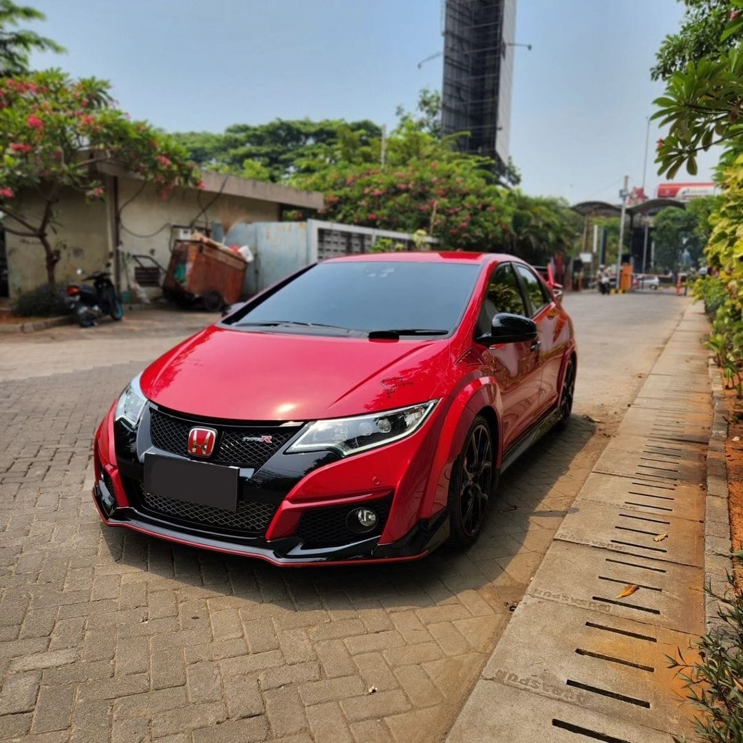 2015 Honda Civic Type R 6-Speed MT 2015 Honda Civic Type R 6-Speed MT