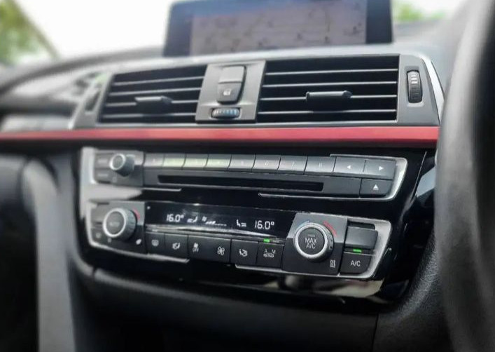 2018 BMW 3 Series Sedan 2018 BMW 3 Series Sedan