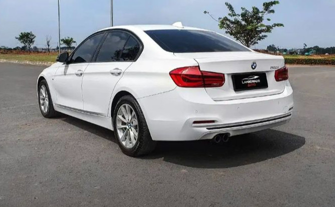2018 BMW 3 Series Sedan 2018 BMW 3 Series Sedan