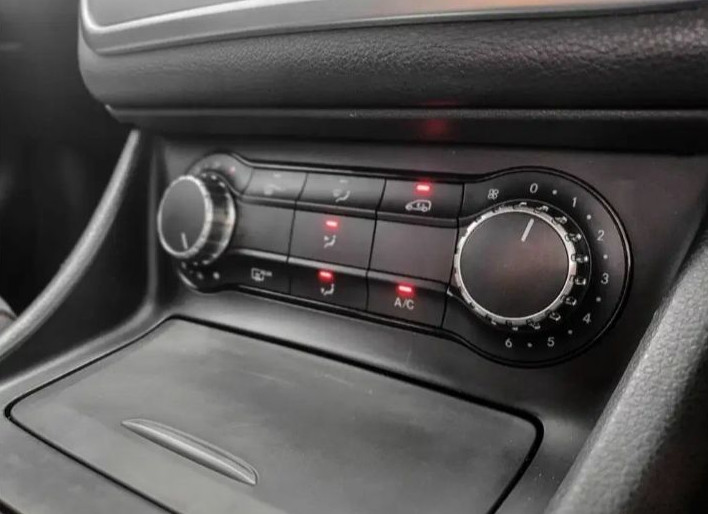 2015 Mercedes Benz CLA-Class 2015 Mercedes Benz CLA-Class