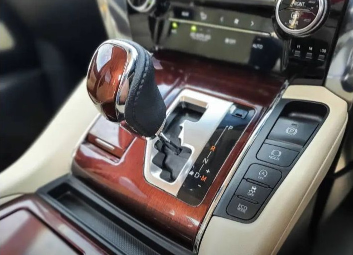 2015 Toyota Alphard 2015 Toyota Alphard