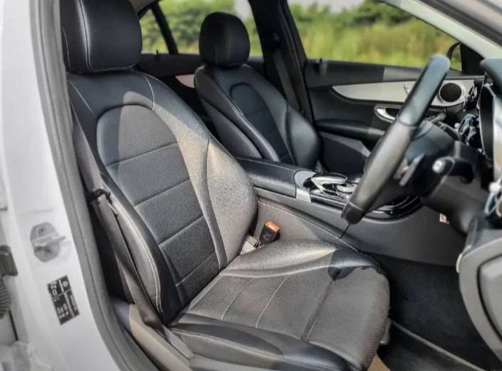 2015 Mercedes Benz C-Class Sedan 2015 Mercedes Benz C-Class Sedan