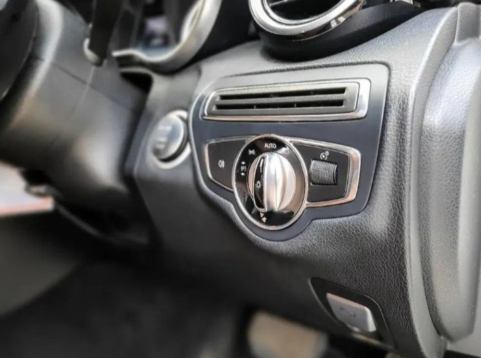 2015 Mercedes Benz C-Class Sedan 2015 Mercedes Benz C-Class Sedan