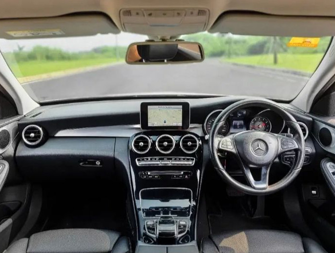 2015 Mercedes Benz C-Class Sedan 2015 Mercedes Benz C-Class Sedan