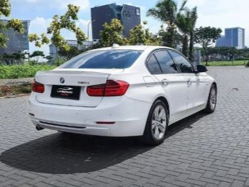 2015 BMW 3 Series Sedan 2015 BMW 3 Series Sedan