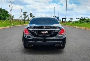 2016 Mercedes Benz C-Class Sedan 2016 Mercedes Benz C-Class Sedan