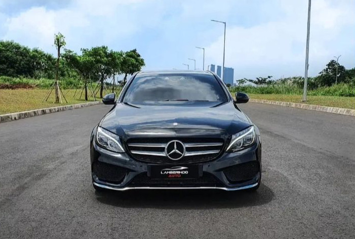 2017 Mercedes Benz C-Class Sedan Bekas 2017 Mercedes Benz C-Class Sedan Bekas