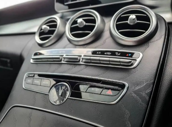 2017 Mercedes Benz C-Class Sedan 2017 Mercedes Benz C-Class Sedan