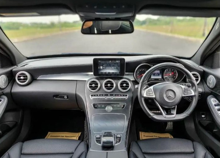 2017 Mercedes Benz C-Class Sedan 2017 Mercedes Benz C-Class Sedan