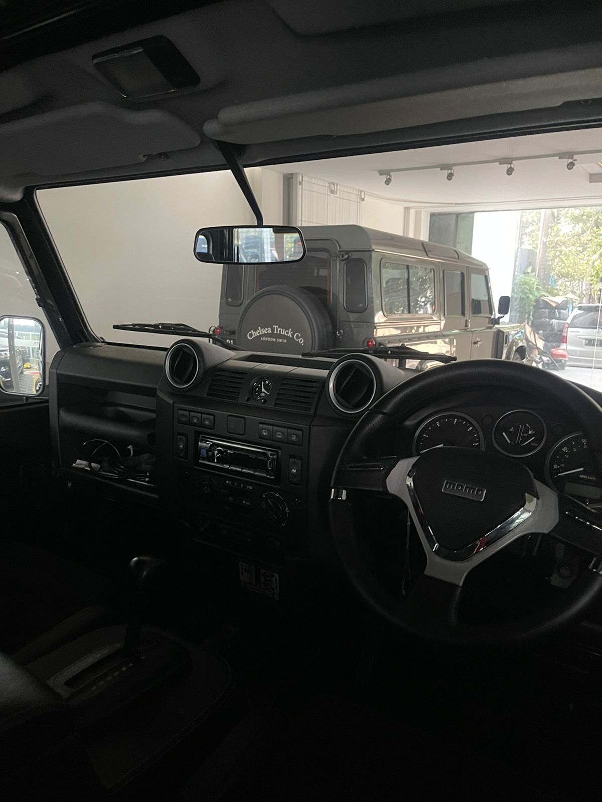 2013 Land Rover Defender 110 110 SW 2013 Land Rover Defender 110 110 SW