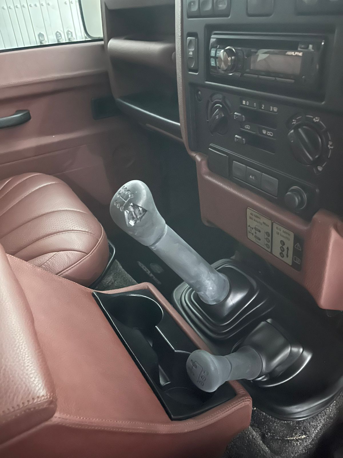 2015 Land Rover Defender 110 110 SW 2015 Land Rover Defender 110 110 SW