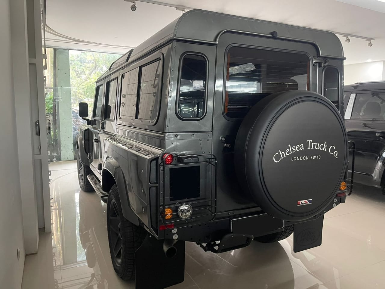 2015 Land Rover Defender 110 110 SW 2015 Land Rover Defender 110 110 SW