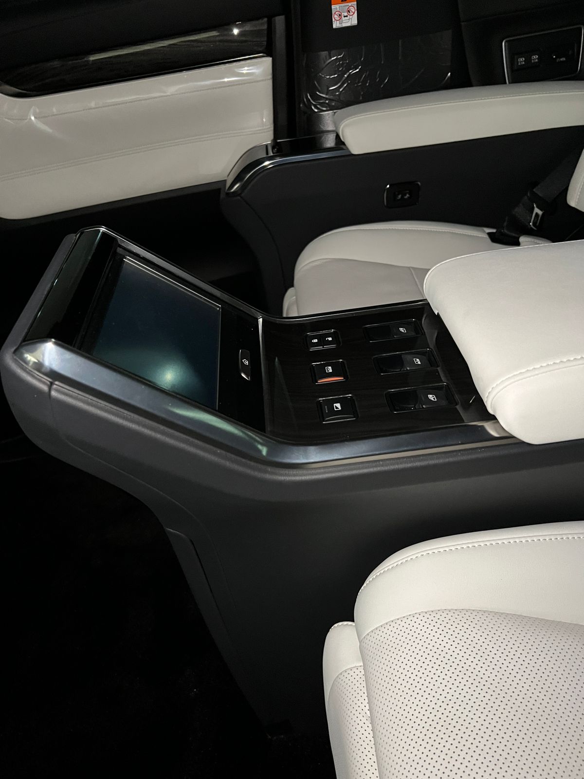 2023 Lexus LM  350 2023 Lexus LM  350