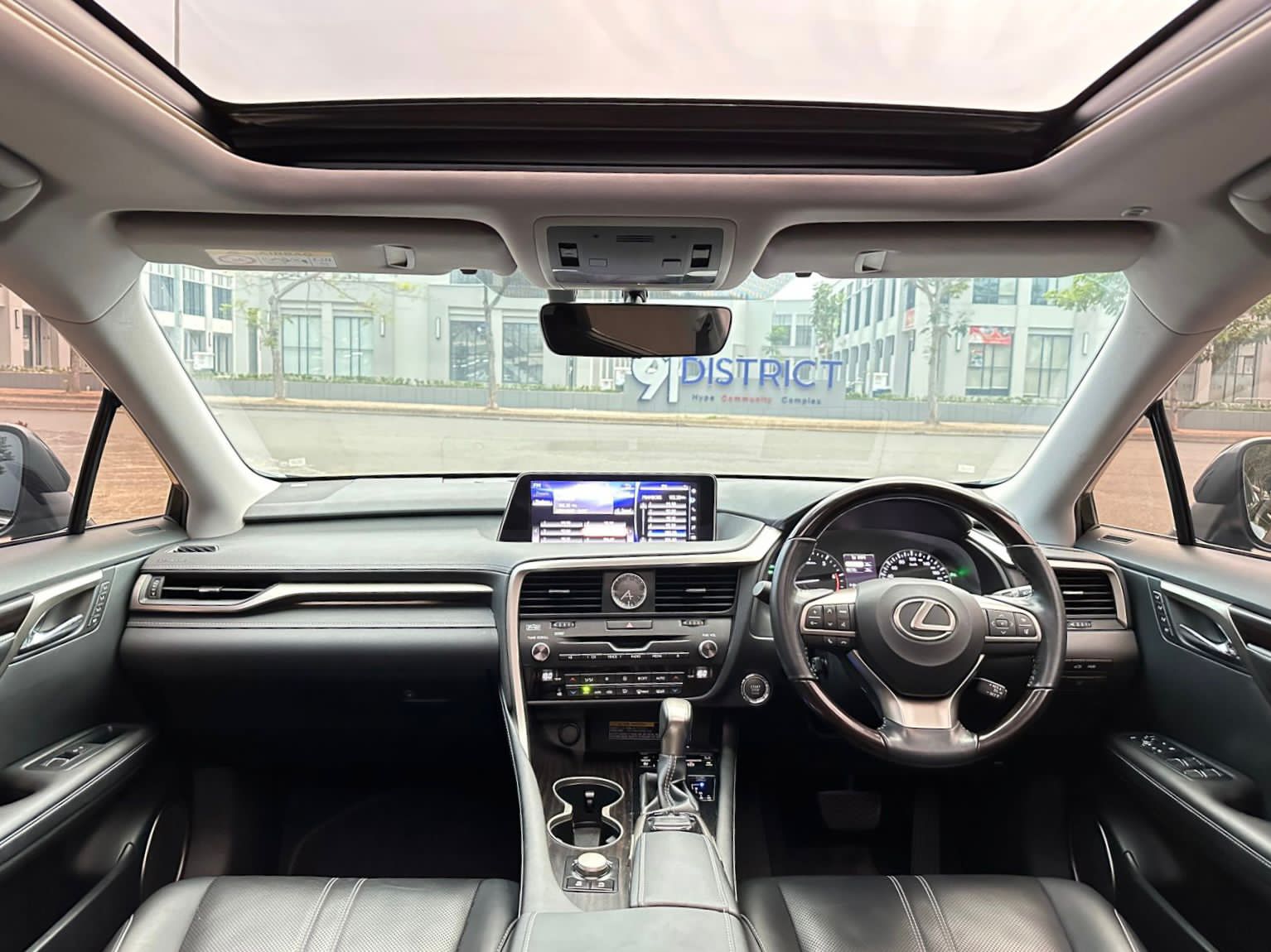 2016 Lexus RX 200T Luxury 4x2 AT 2016 Lexus RX 200T Luxury 4x2 AT