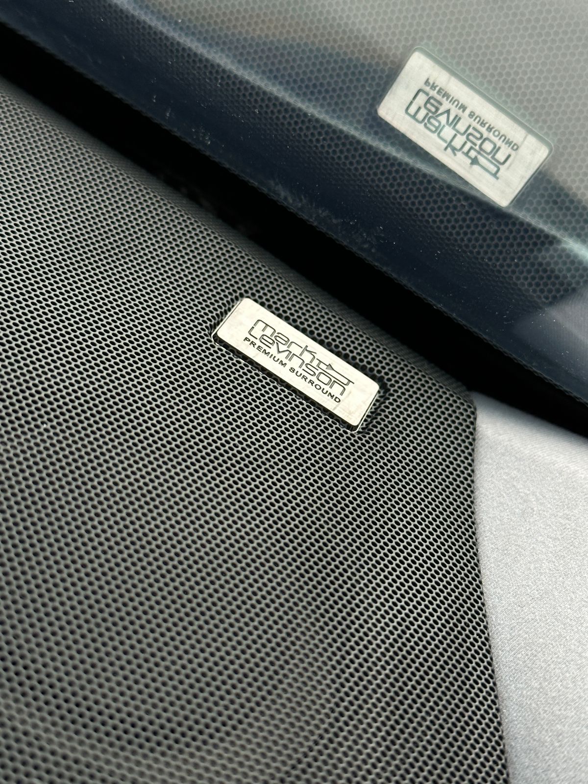 2016 Lexus RX 200T Luxury 4x2 AT 2016 Lexus RX 200T Luxury 4x2 AT