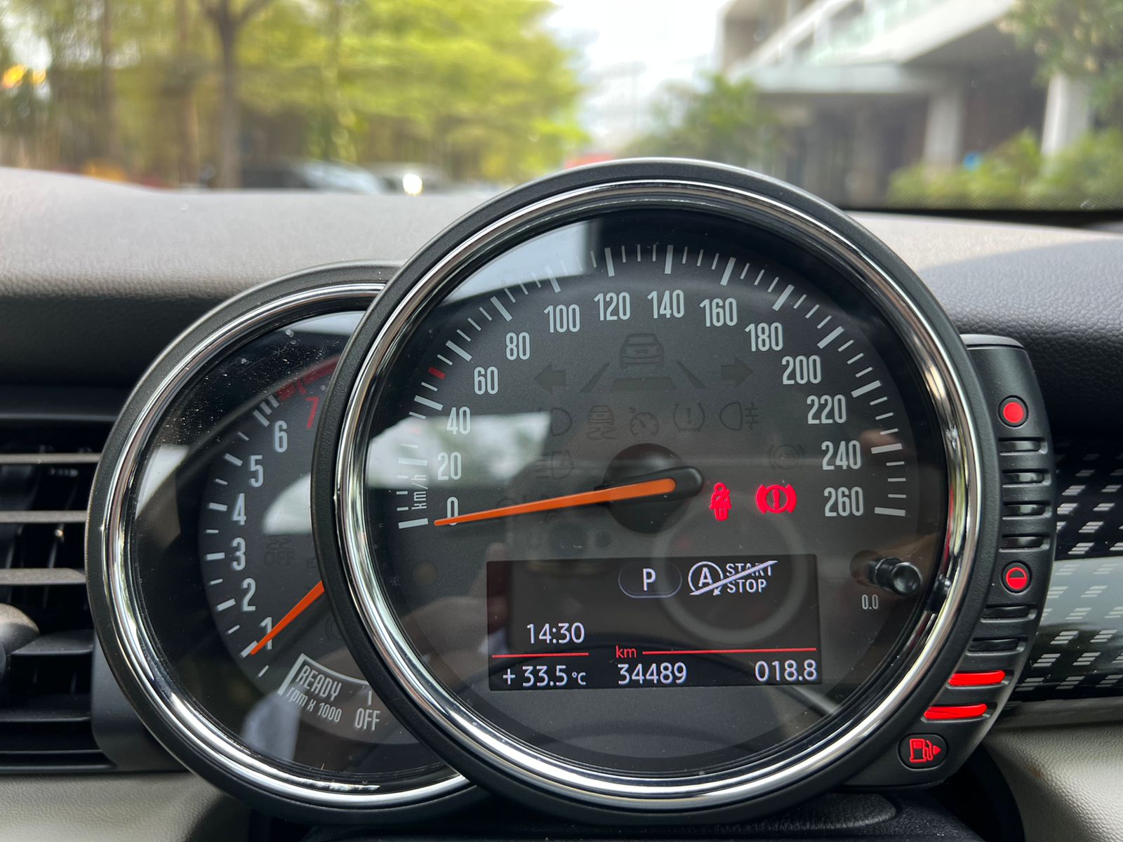 2015 MINI 5-Door  Cooper 2015 MINI 5-Door  Cooper