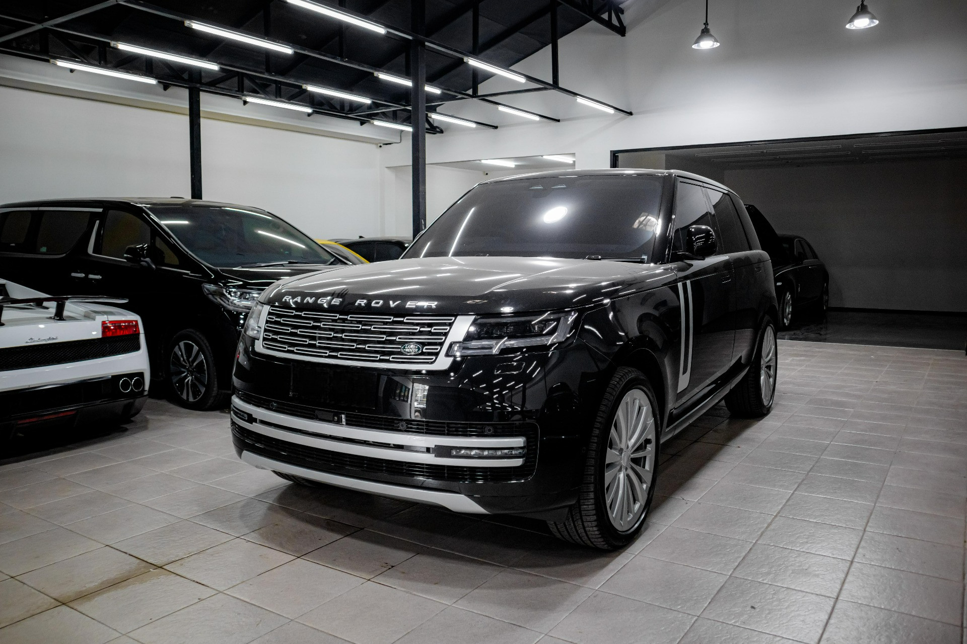 2022 Land Rover Range Rover Vogue VOGUE 4.4 AT 2022 Land Rover Range Rover Vogue VOGUE 4.4 AT