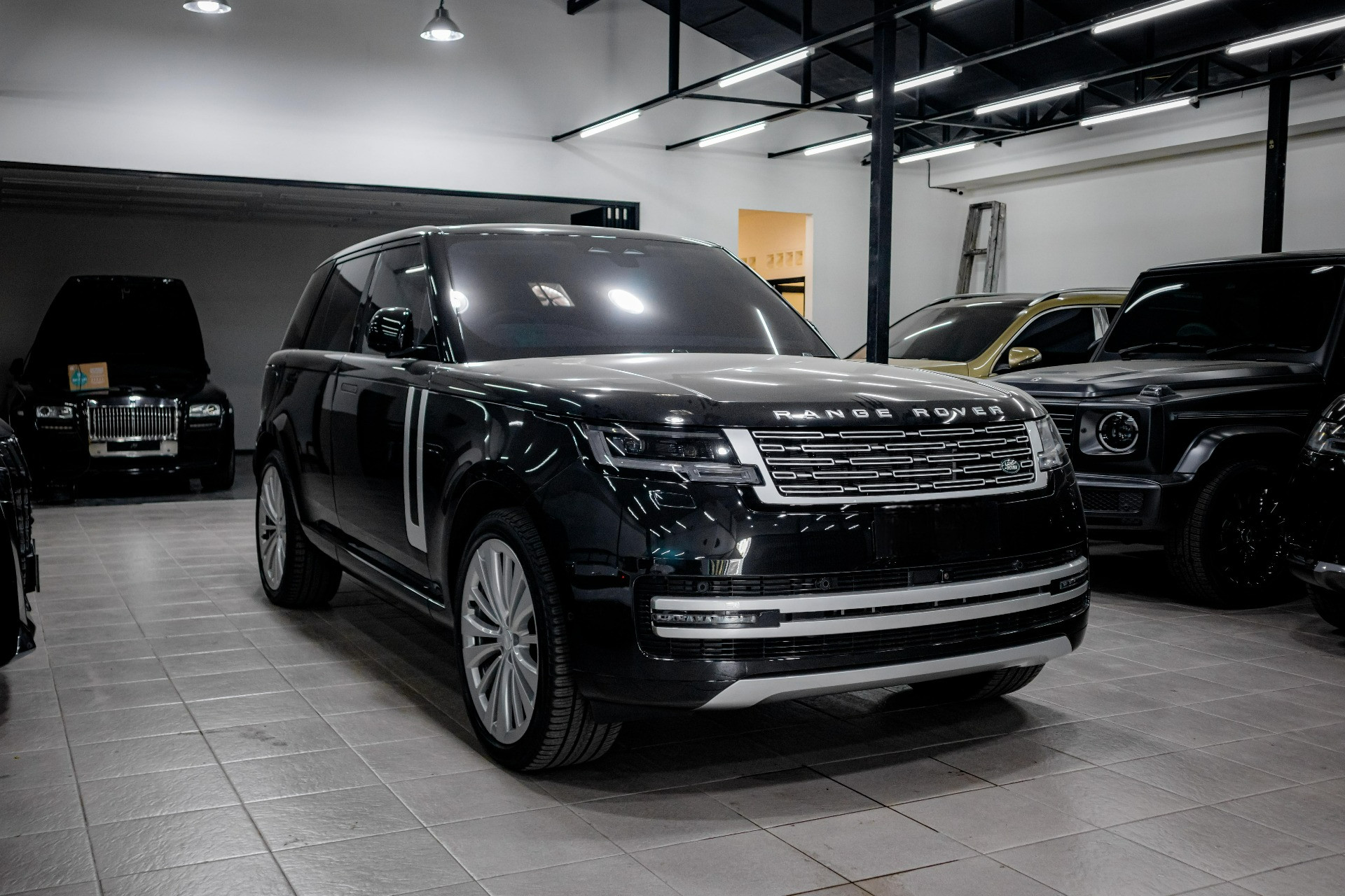 2022 Land Rover Range Rover Vogue VOGUE 4.4 AT 2022 Land Rover Range Rover Vogue VOGUE 4.4 AT