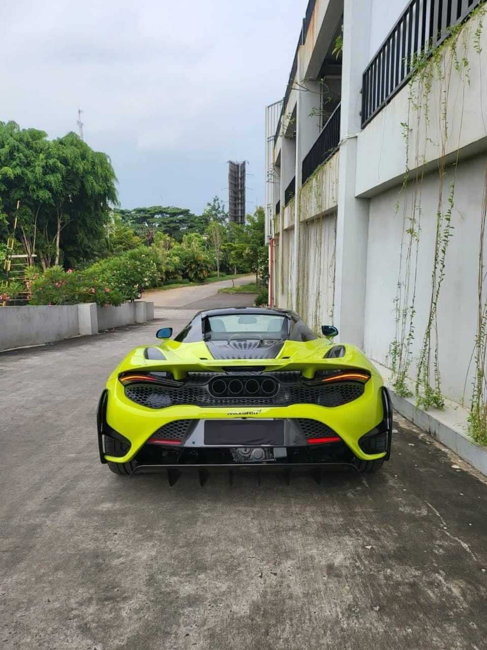 2022 Mclaren 765LT Spider 4.0L V8 2022 Mclaren 765LT Spider 4.0L V8