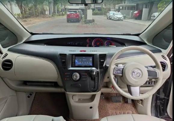 Used 2015 Mazda Biante 2.0L Sky Active AT 2.0L Sky Active AT for sale