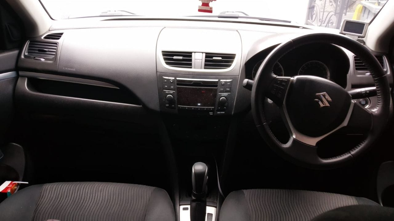 2012 Suzuki Swift 2012 Suzuki Swift