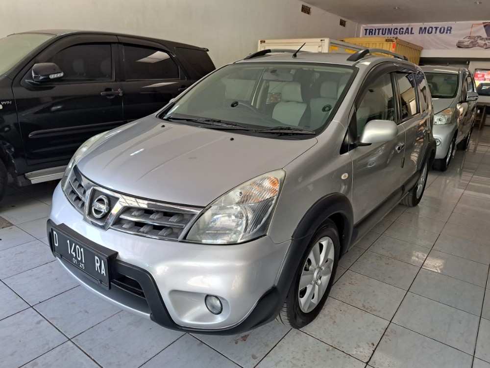 2010 Nissan Livina