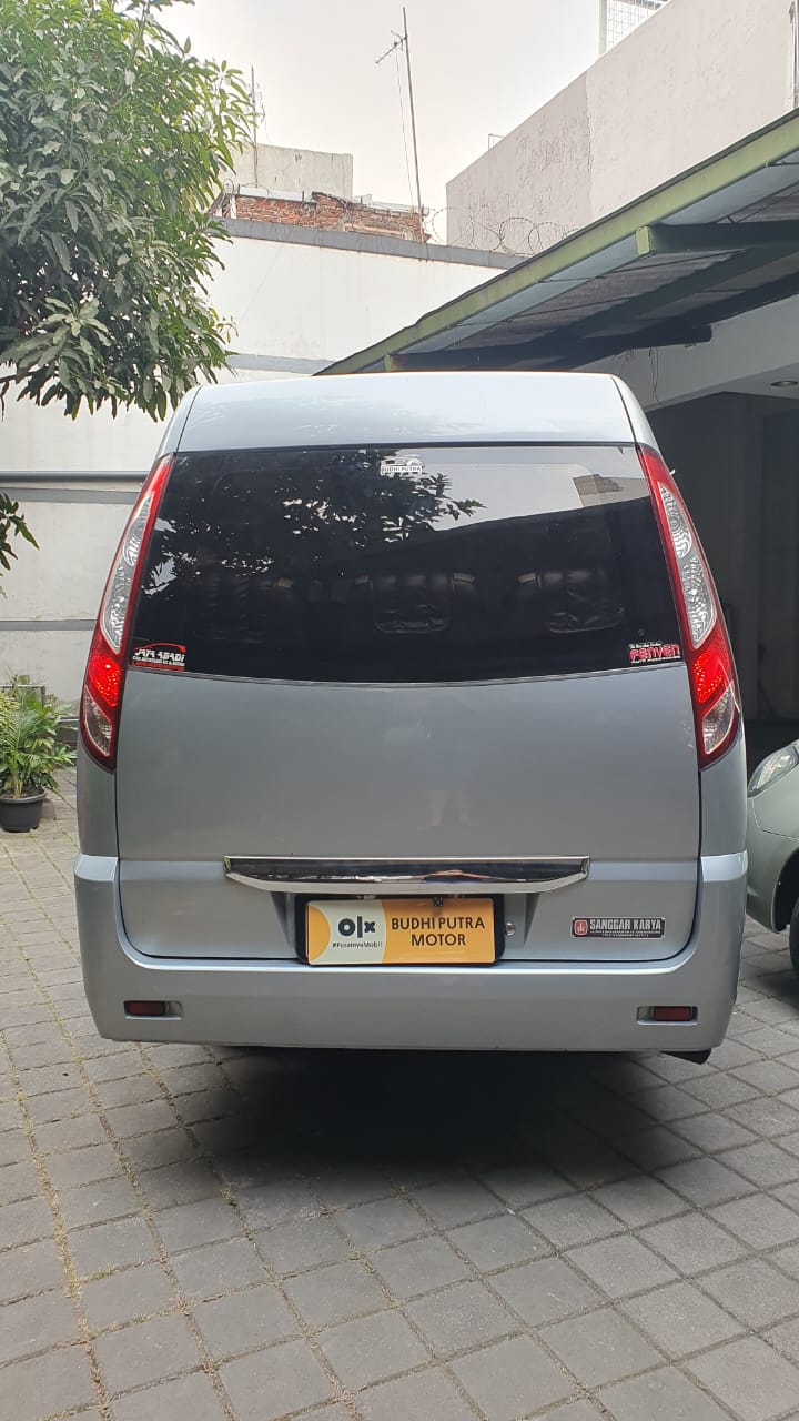 2018 Mitsubishi L300 2018 Mitsubishi L300