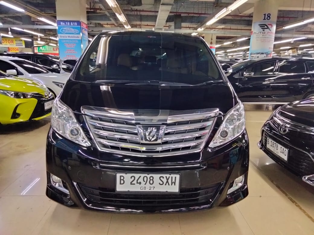Second Hand 2012 Toyota Alphard Second Hand 2012 Toyota Alphard