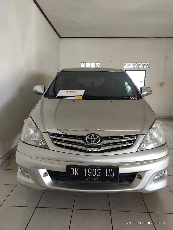 2011 Toyota Kijang Innova