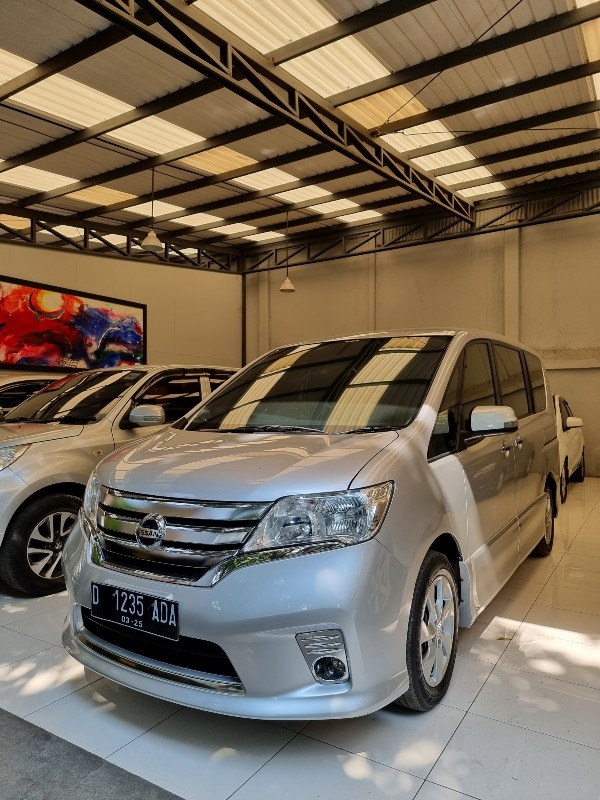 2014 Nissan Serena
